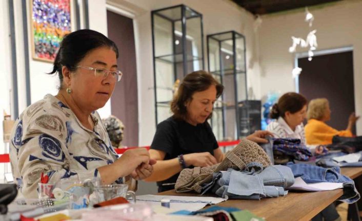İleri dönüşüm ile eski kıyafetler ve tekstil atıkları değerleniyor