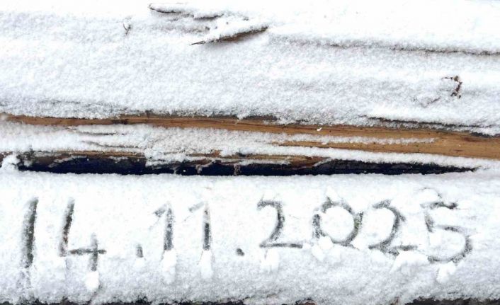 Ilgaz Dağı beyaza büründü