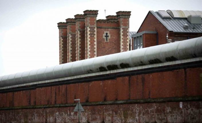 İngiltere’de mahkum krizi: 1 hafta içinde 2 mahkum yanlışlıkla serbest bırakıldı