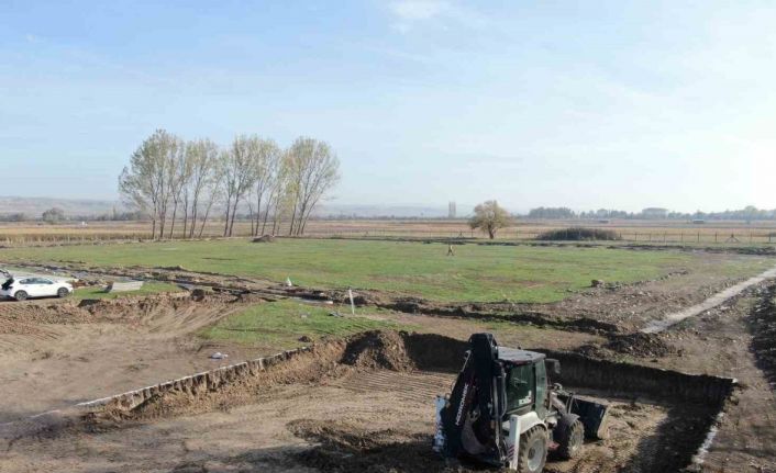 İnönü Spor Kompleksi çalışmaları tüm hızıyla sürüyor