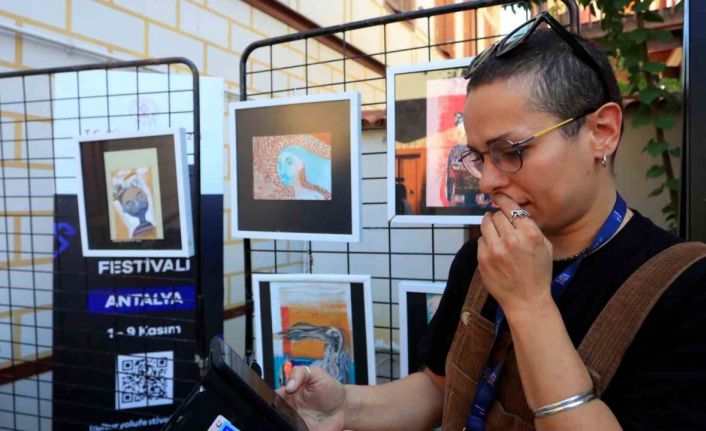 İranlı ressam 150’ye yakın eserinin kaybolduğu iddiasıyla polise başvurdu