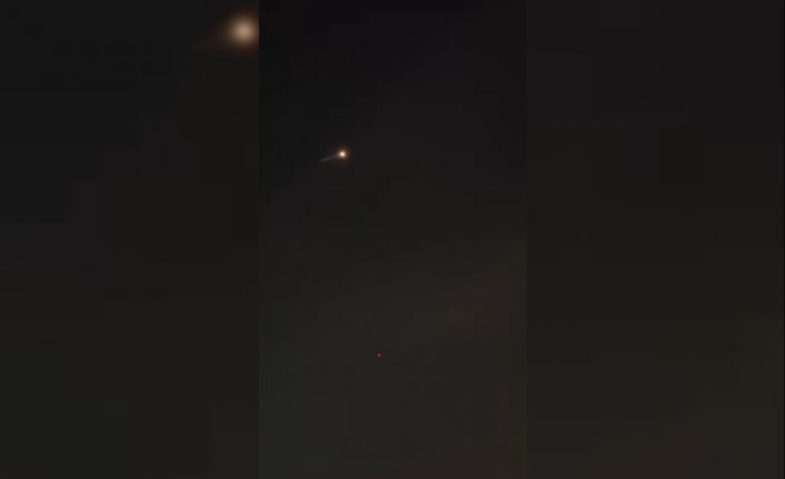 İstanbul’a göktaşı düştü iddiası: Küçükçekmece semalarında görüldü