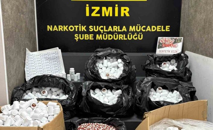 İzmir’de 316 binin üzerinde uyuşturucu hap yakalandı