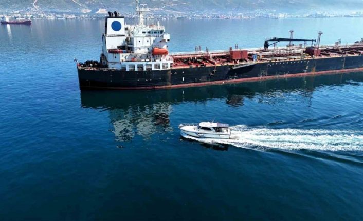 İzmit Körfezi’nden 7 bin 90 metreküp atık ayrıştırıldı