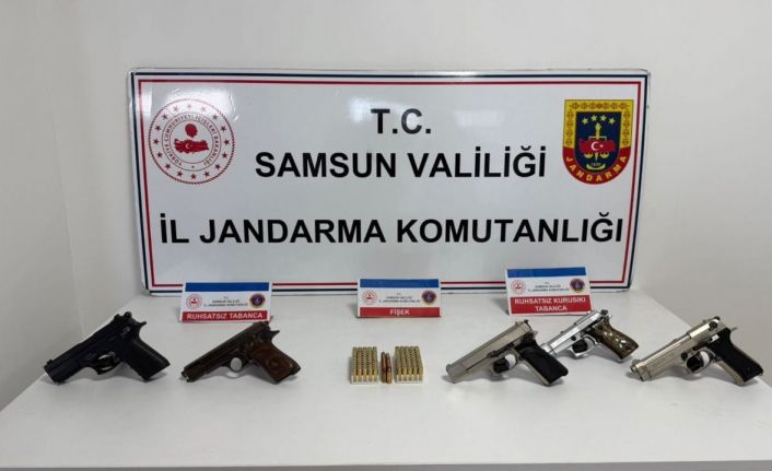 Jandarmadan ruhsatsız silah operasyonu
