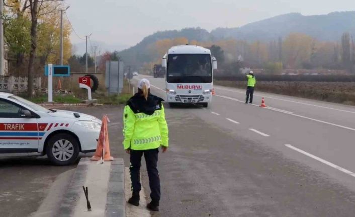 Jandarmadan yolcu otobüslerine sivil denetim