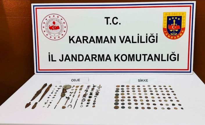Jandarmanın uygulamasında tarihi eser ve esrar ele geçirildi: 2 tutuklama