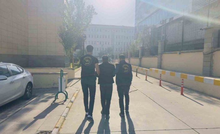 JASAT ekipleri araması olan 74 kişiyi yakaladı