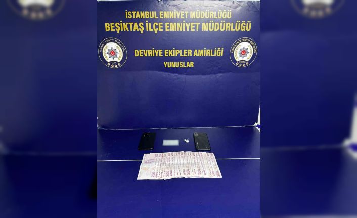 Kablolara bağlı düzenekten uyuşturucu çıktı: Otomobil sürücüsü gözaltına alındı