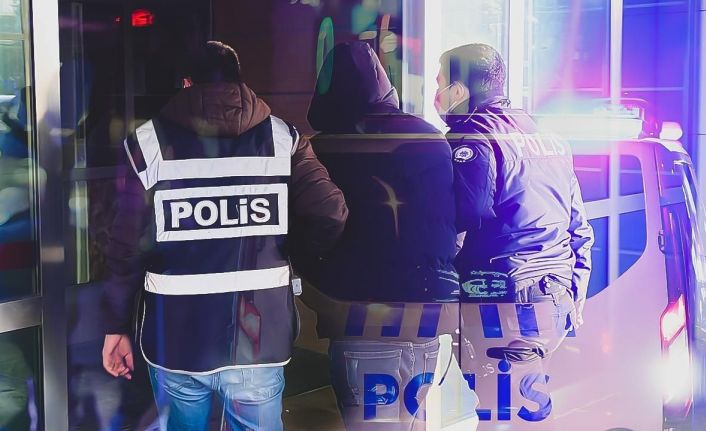 Kahramanmaraş’ta 13 ve 22 yıl hapis cezasıyla aranan hükümlüler yakalandı