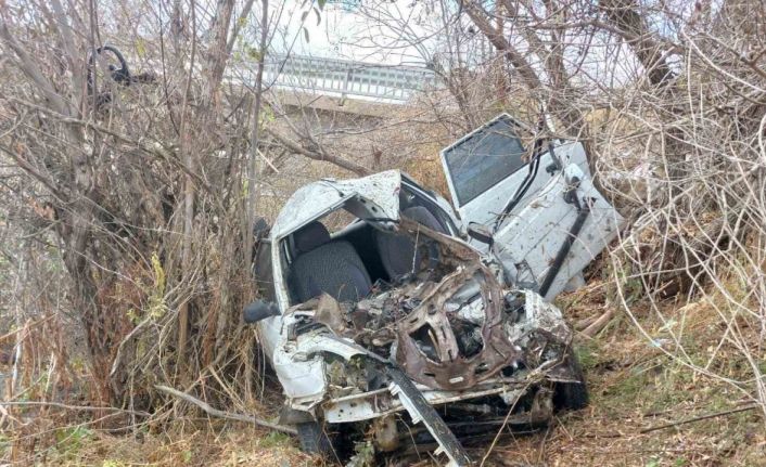 Kahramanmaraş’ta trafik kazası: Anne öldü, oğlu ağır yaralandı
