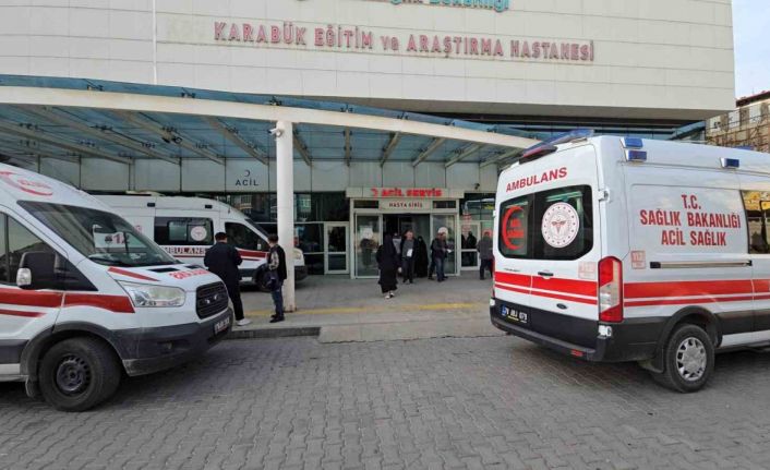 Karabük’te yardım etkinliğinde satılan dönerden 28 öğrenci zehirlendi