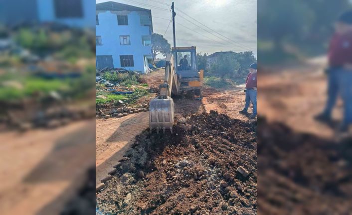 Karacasu’da belediyenin çalışmaları sürüyor