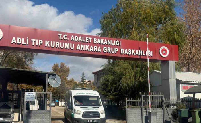 Kastamonu’da ölü bulunan anne ile oğlunun Ankara’daki otopsi işlemleri tamamlandı