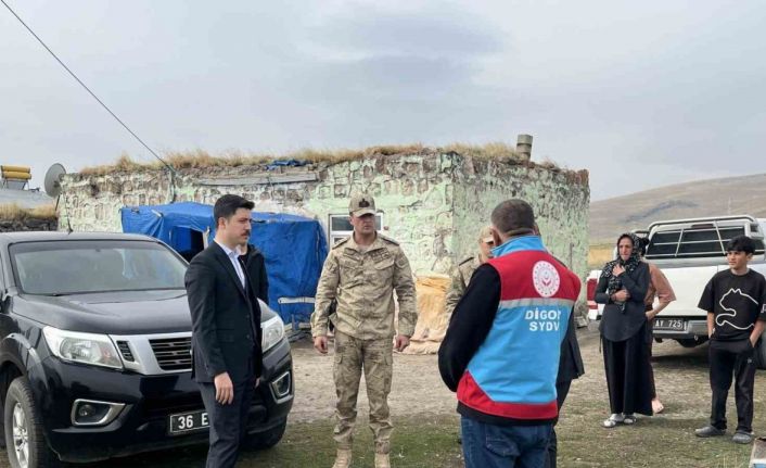 Kaymakam Kahraman’dan ev ziyareti