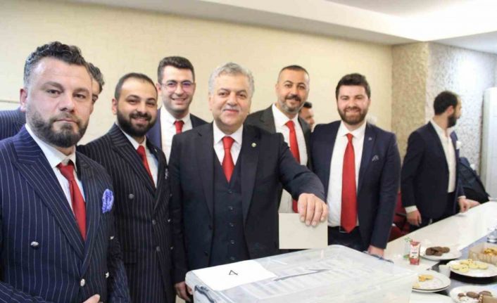 Kayseri Sarraflar ve Kuyumcular Derneği’nde yeni başkan İncetoprak oldu