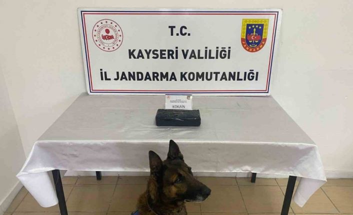 Kayseri’de 1 kilo 200 gram uyuşturucu yakalandı