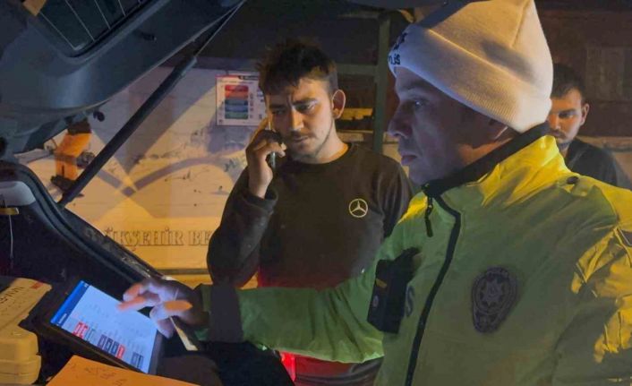 Kayseri’de ehliyetsiz oto tamircisi, araç sahibinden habersiz test sürüşüne çıktı