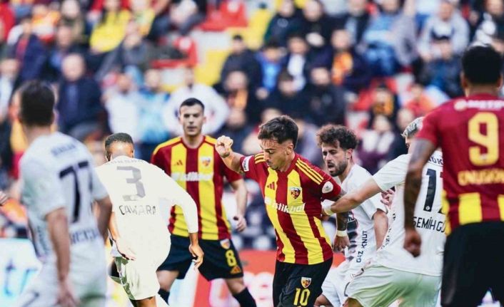 Kayserispor 1 basamak geriledi