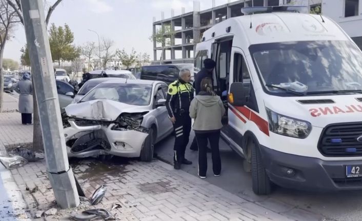 Kaza yapan sürücü telefonda "ben ne yapacağım" dedi, şok geçirdi