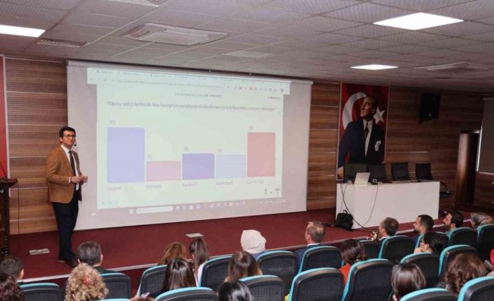 KBÜ’den öğretmenlere "Yapay Zekâ ile Yabancı Dil Öğretimi" semineri