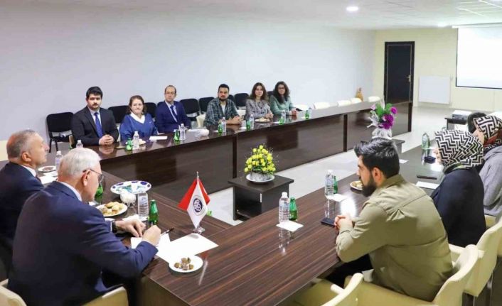 Kemaliye’de üniversite kalite süreçleri masaya yatırıldı