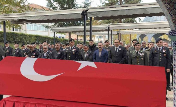 Kıbrıs Gazisi memleketinde son yolculuğuna uğurlandı