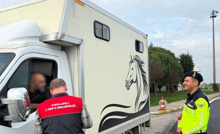 Kırklareli’nde canlı hayvan ve hayvansal ürünlerin nakillerine denetim