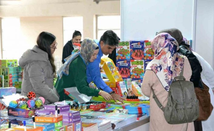 Kitap severler bu fuarda buluştu