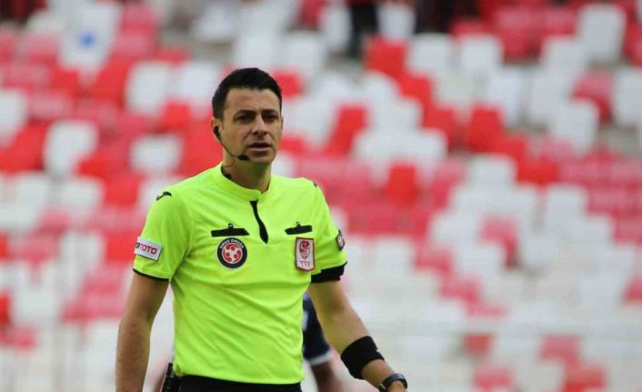 Kocaelispor - Galatasaray maçının VAR’ı Ali Şansalan oldu