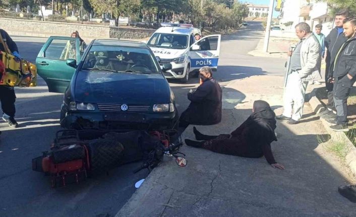 Konya’da otomobil ile motosiklet çarpıştı: 2 yaralı