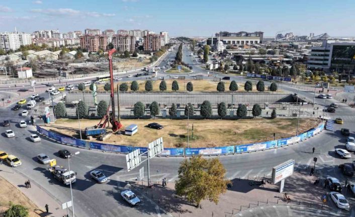 Konya’da yeni tramvay hattı kapsamında Otogar Kavşağı’nda düzenleme çalışması başladı
