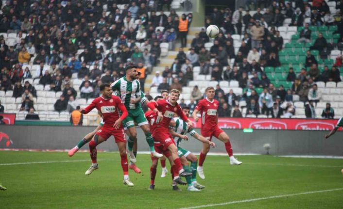 Konyaspor ile Antalyaspor 29. randevuda