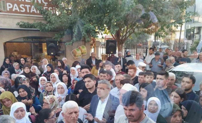 Köşk’te umre yolcuları dualarla uğurlandı