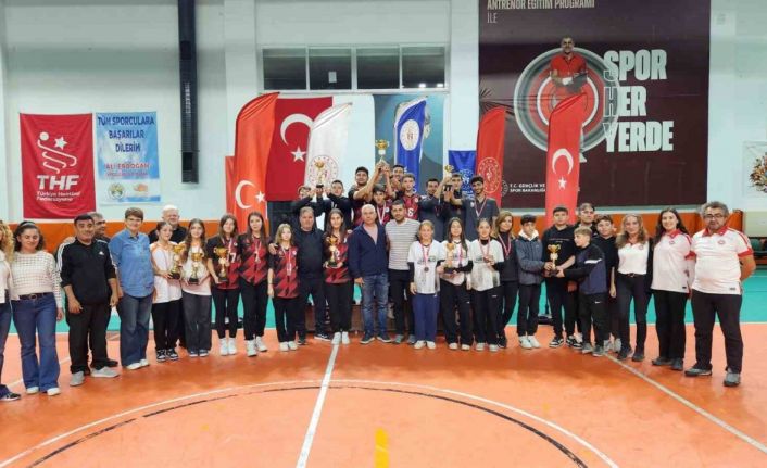 Köyceğiz’de Floor Curling rüzgarı esti