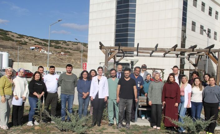 Kula Devlet Hastanesi’nde gerçeğini aratmayan deprem tatbikatı