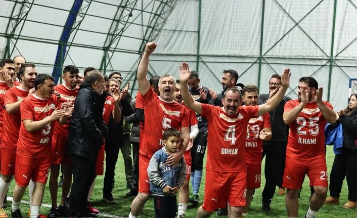 Kütahya Belediyesi Birimler Arası Futbol Turnuvası sona erdi