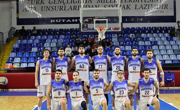 Kütahya Belediyespor, namağlup unvanını korudu