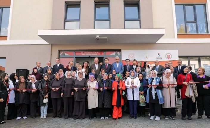 Kütahya Valisi Işın: "Kadınlarımız toplumun direğidir"