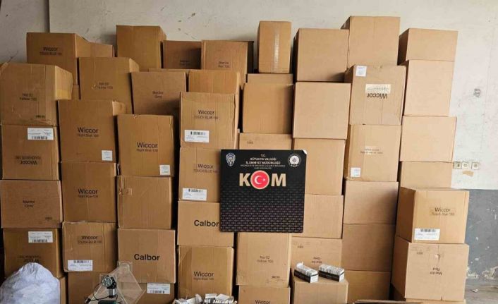 Kütahya’da 688 bin 640 adet makaron ele geçirildi