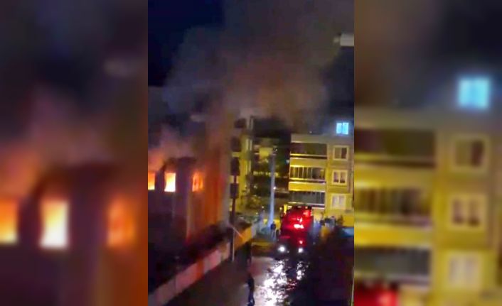 Kütahya’da apartman dairesinde yangın: 5 kişi kurtarıldı