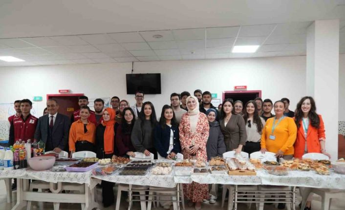 Lösemili çocuklar için iyilik sofrası