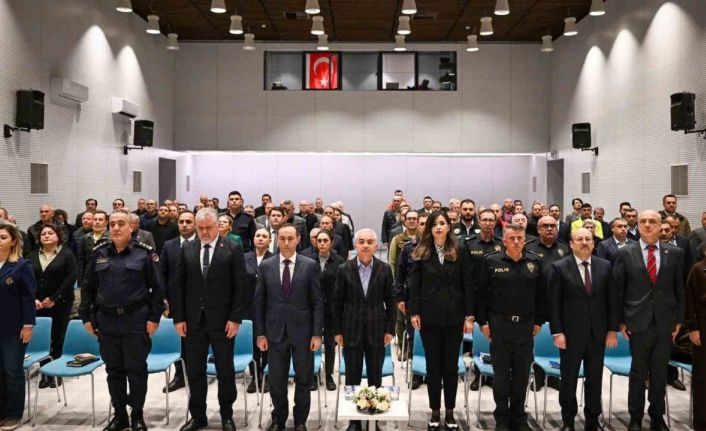 Lüleburgazlı muhtarlar valiye sıkıntılarını anlattı