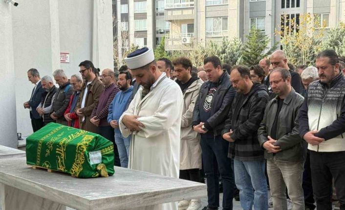 Makas atan alkollü sürücünün ölümüne neden olduğu bebek son yolculuğuna uğurlandı