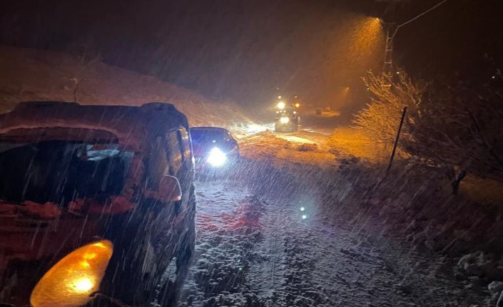 Malatya’da kar yağışı ulaşımı olumsuz etkiledi