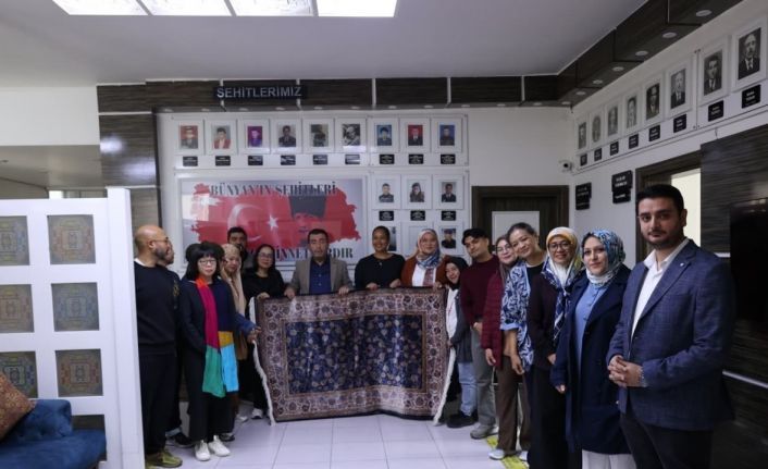 Malezyalı heyet Bünyan halısını yerinde inceledi