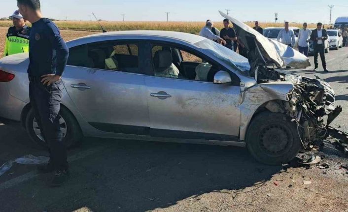Mardin’de iki otomobil çarpıştı: 6 yaralı
