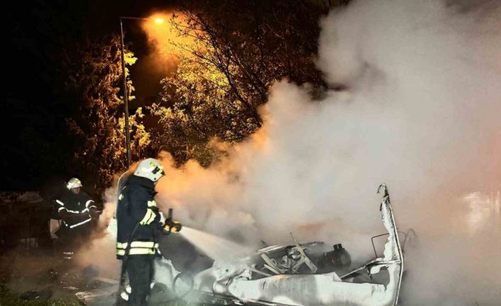 Masal gibi olay: Annesinin mezarına gitti ölümden kurtuldu