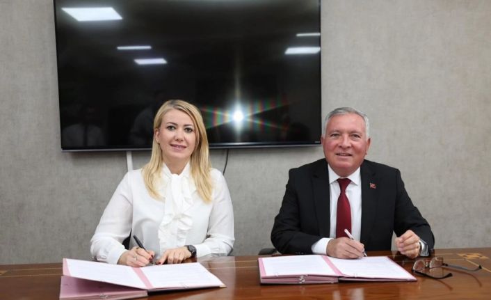 Merkezefendi ve Honaz belediyeleri ’Kardeş Şehir’ protokolü imzaladı