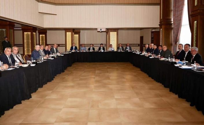 Mersin’de İlçe Milli Eğitim Müdürleri Kurulu Toplantısı yapıldı